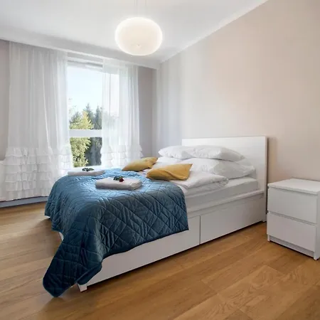 Bemowo Sreviced Варшава