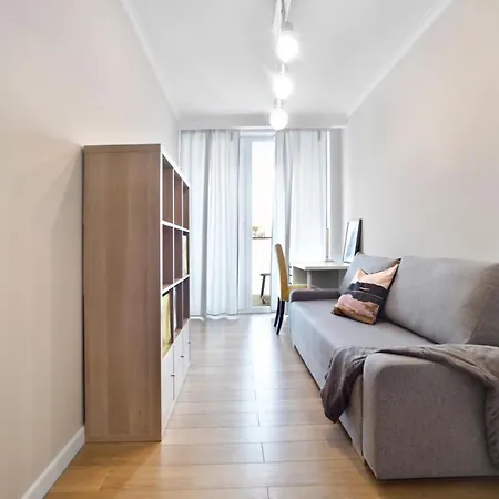 Hotel Bemowo Sreviced