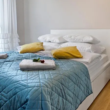 Bemowo Sreviced Варшава