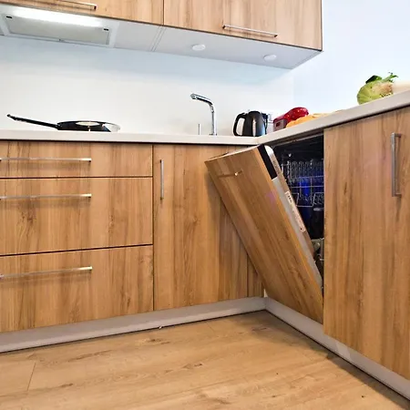 Bemowo Sreviced Отель Варшава