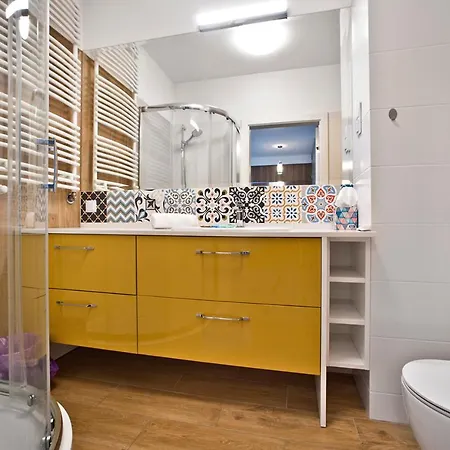 Bemowo Sreviced 华沙