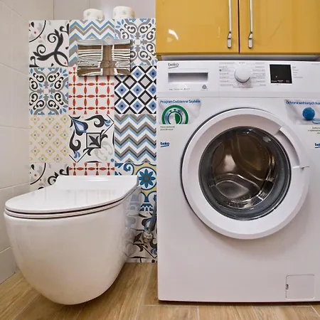 酒店 Bemowo Sreviced